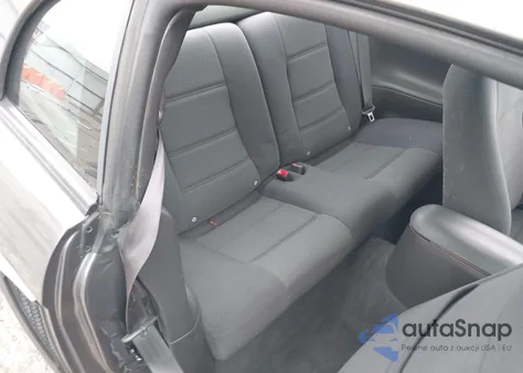 2004 Ford Mustang z USA, uszkodzony, nr VIN 1FAFP40624F161301